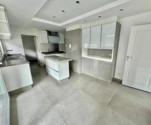 Venta Departamento a Estrenar 5 Amb C/ Dependencia y Cochera Palermo - Torre Brukman Mansilla 5