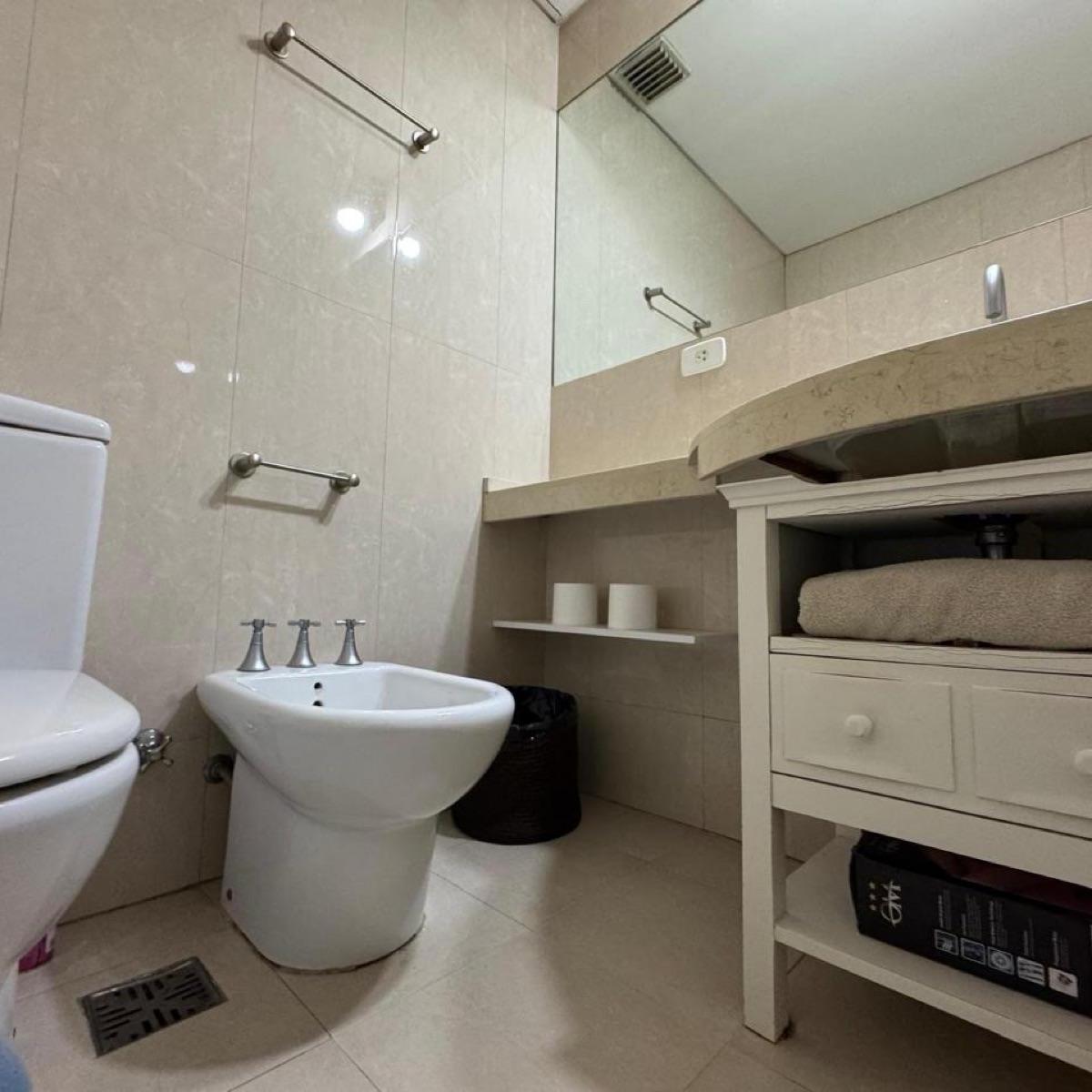 Venta Departamento 3 Ambientes Puerto Madero Cochera y Amenities 3