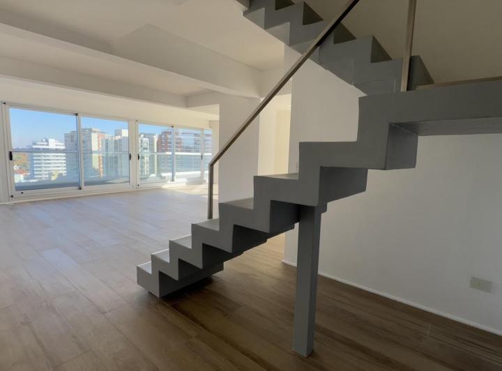 BAJO DE PRECIO! Duplex - 3 AMBIENTES-RECICLADO-AMENITIES-SEGURIDAD-Palmera Olivos-Cochera -