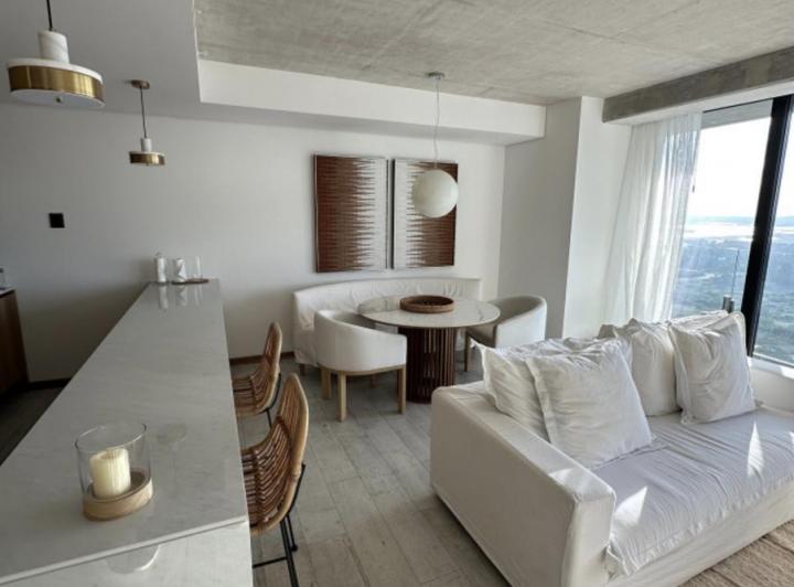 Departamento Alquiler Temporario 2 Amb Edif Surfside, Rincón del Indio, Punta del Este 2
