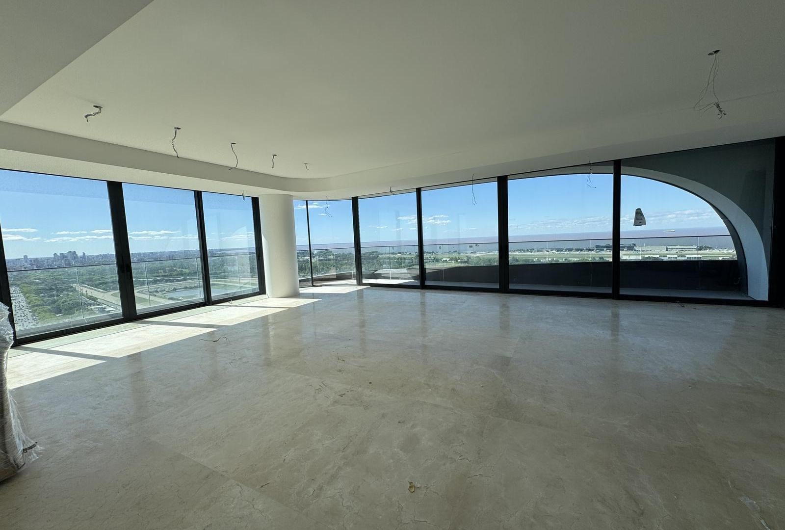 VENTA DEPARTAMENTO PREMIUM 4 AMB EDIFICIO L’AVENUE ZAHA HADID CON COCHERA