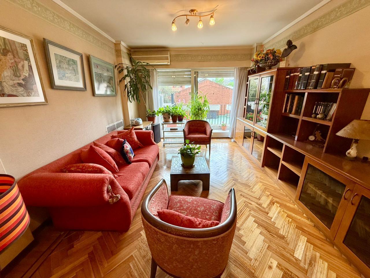DEPARTAMENTO EN VENTA 3 DORMITORIOS CON DEPENDENCIA SERVICIO CABALLITO