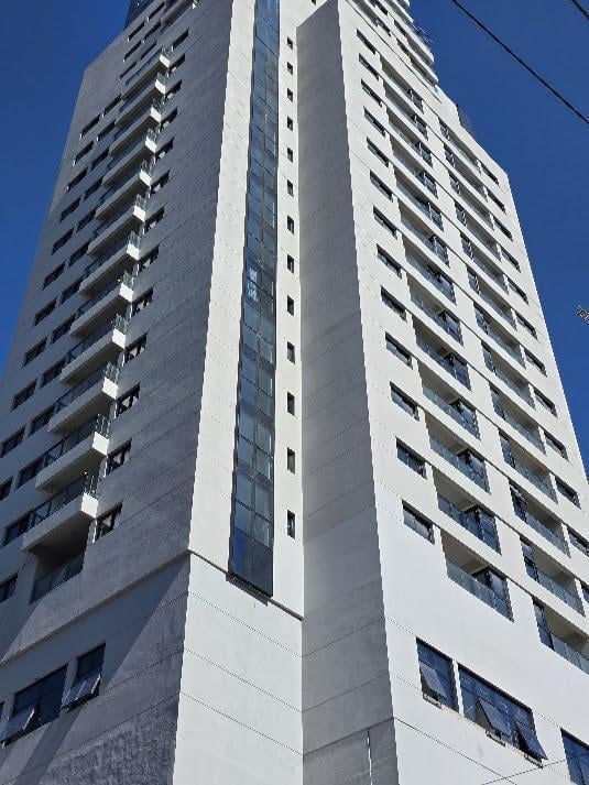 VENTA DEPARTAMENTO 3 AMBIENTES A ESTRENAR PISO ALTO TORRE HUMAN ABASTO AMENITIES - FINANCIACION