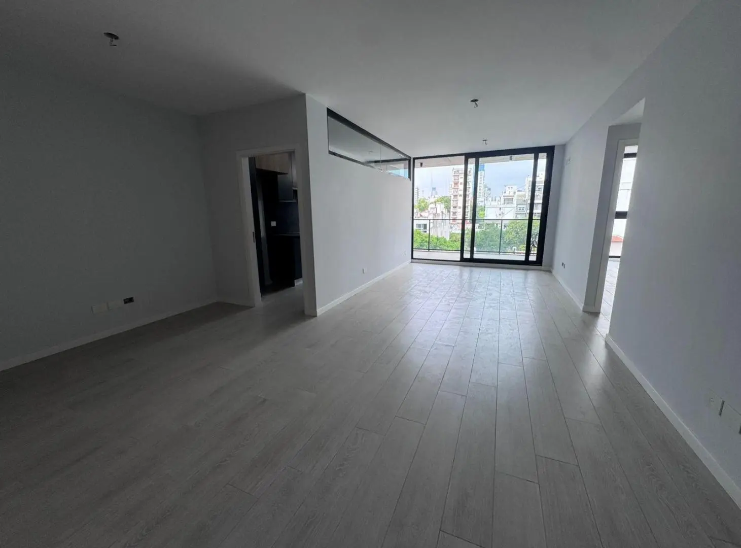 VENTA Departamento 3 ambientes al contrafrente abierto con balcon y parrilla PALERMO HOLLYWOOD 3