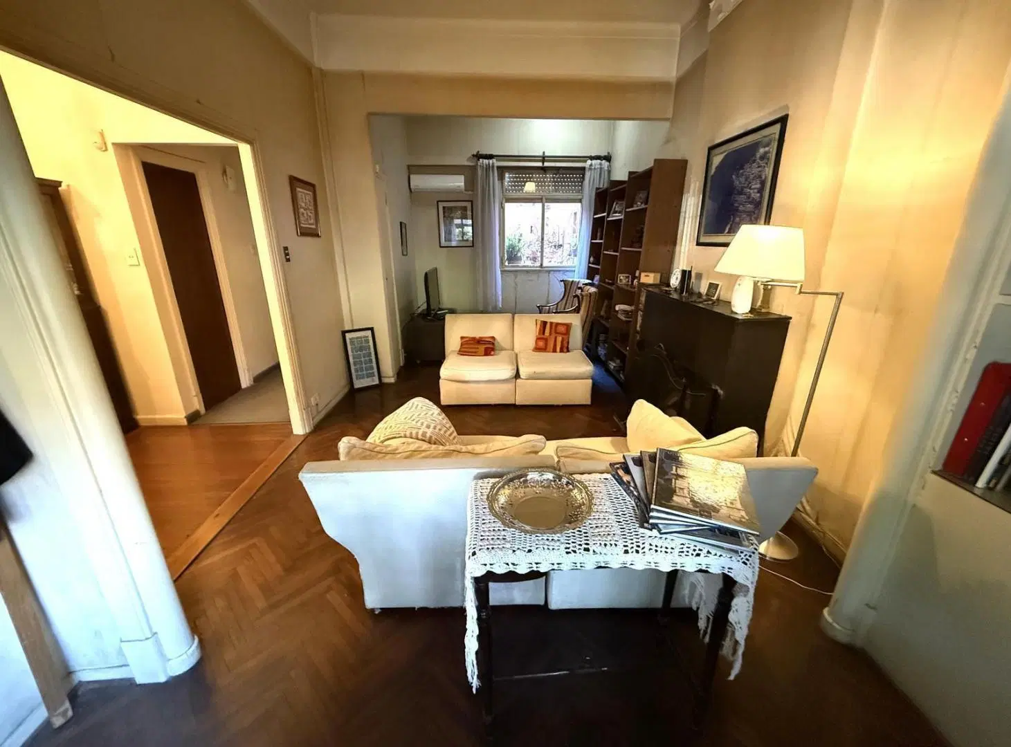 CASA EN VENTA 3 DORMITORIOS CON TERRAZA 2