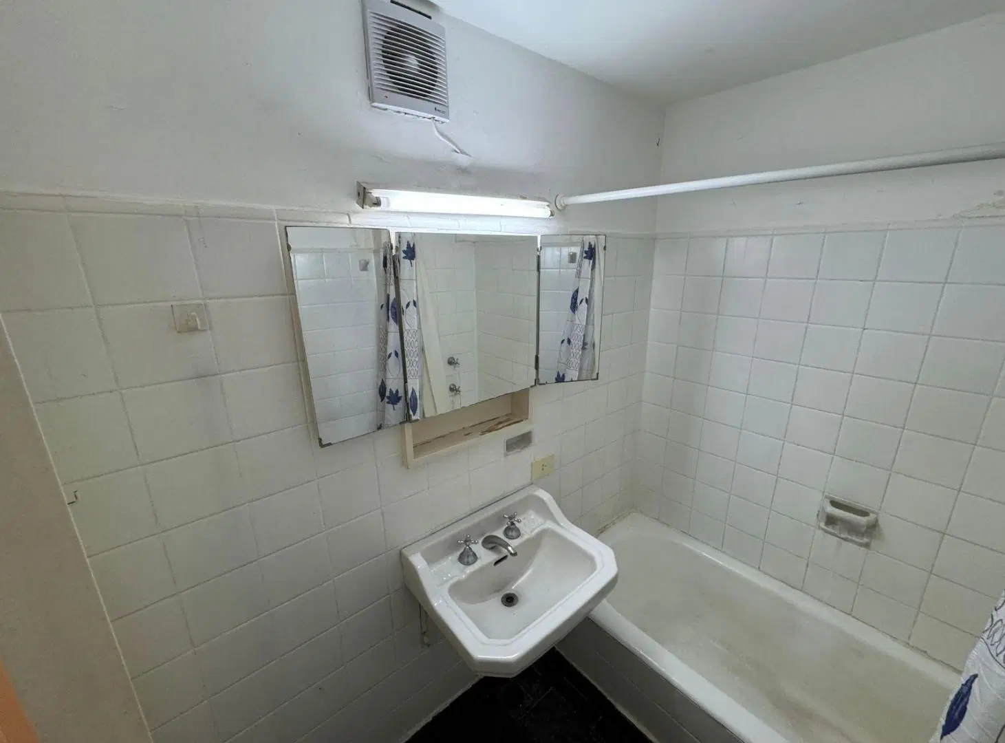 ALQUILER DEPARTAMENTO MONOAMBIENTE CON COCINA INDEPENDIENTE SEMI AMOBLADO EN RECOLETA 5