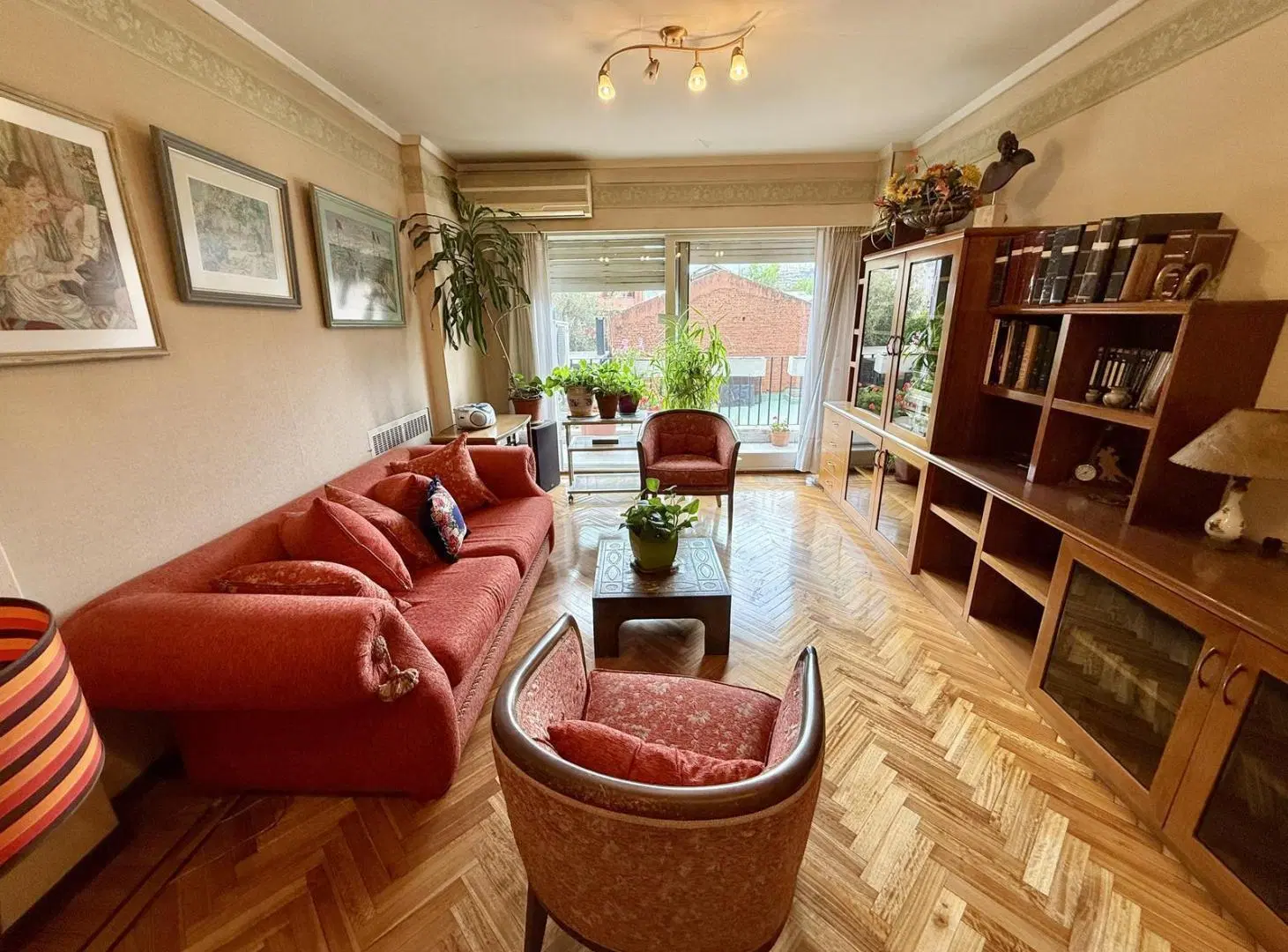 DEPARTAMENTO EN VENTA 3 DORMITORIOS CON DEPENDENCIA SERVICIO CABALLITO 1