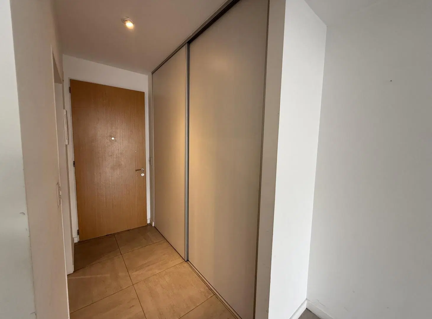 Departamento monoambiente en venta con placard 8