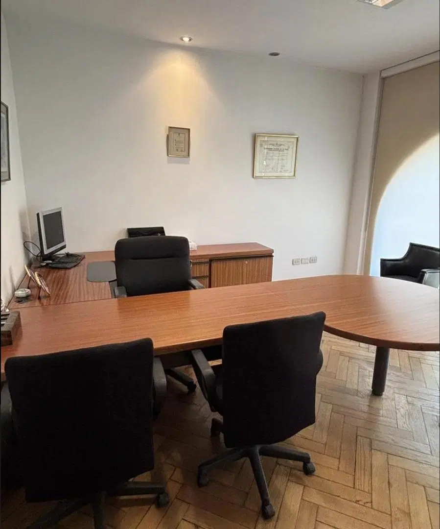 Venta Oficinas en Edificio Histórico frente al Congreso 3