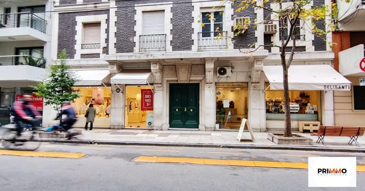 DEPARTAMENTO EN ALQUILER DE 3 AMBIENTES EN RECOLETA 3