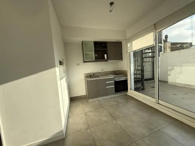 Alquiler Departamento Cañitas 3 ambientes, balcón, terraza 4
