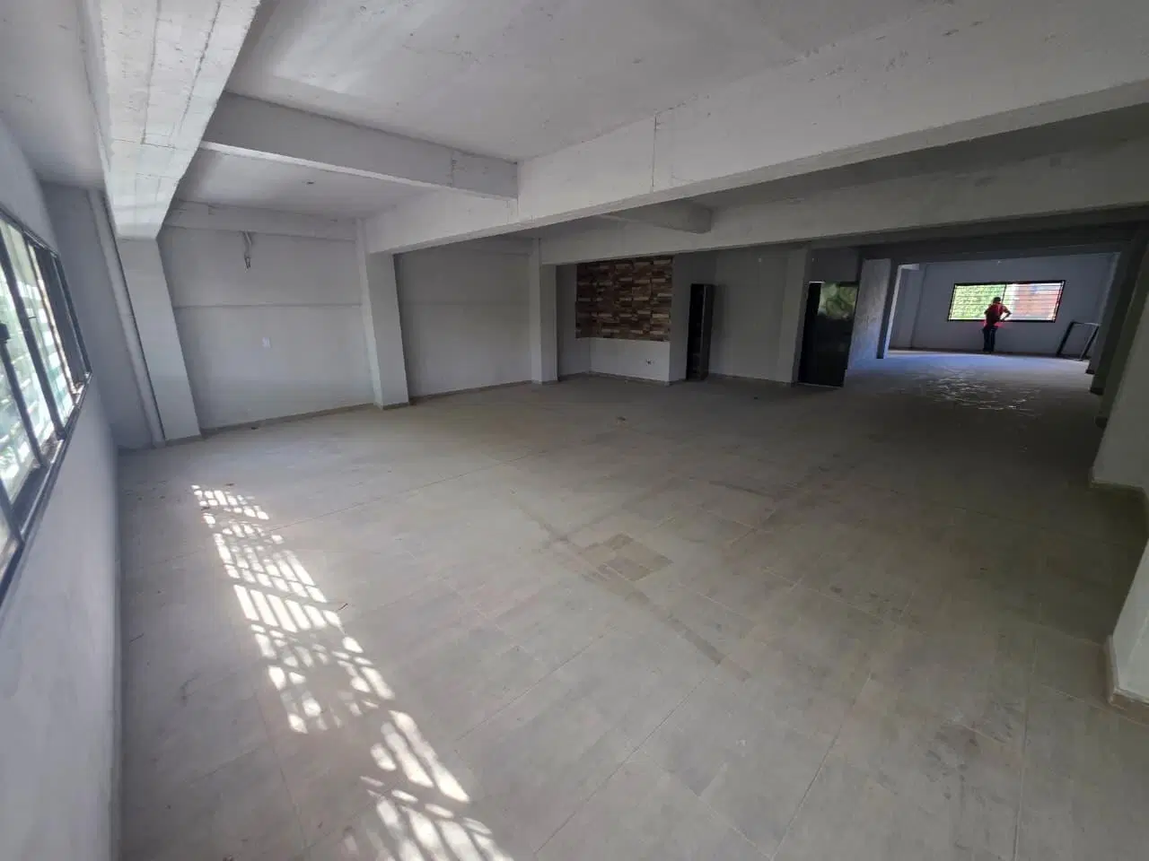 Oficina de 250 m² Oficina + Depósito Apto Taller Galpón Showroom Muy Luminoso barrio Flores 2