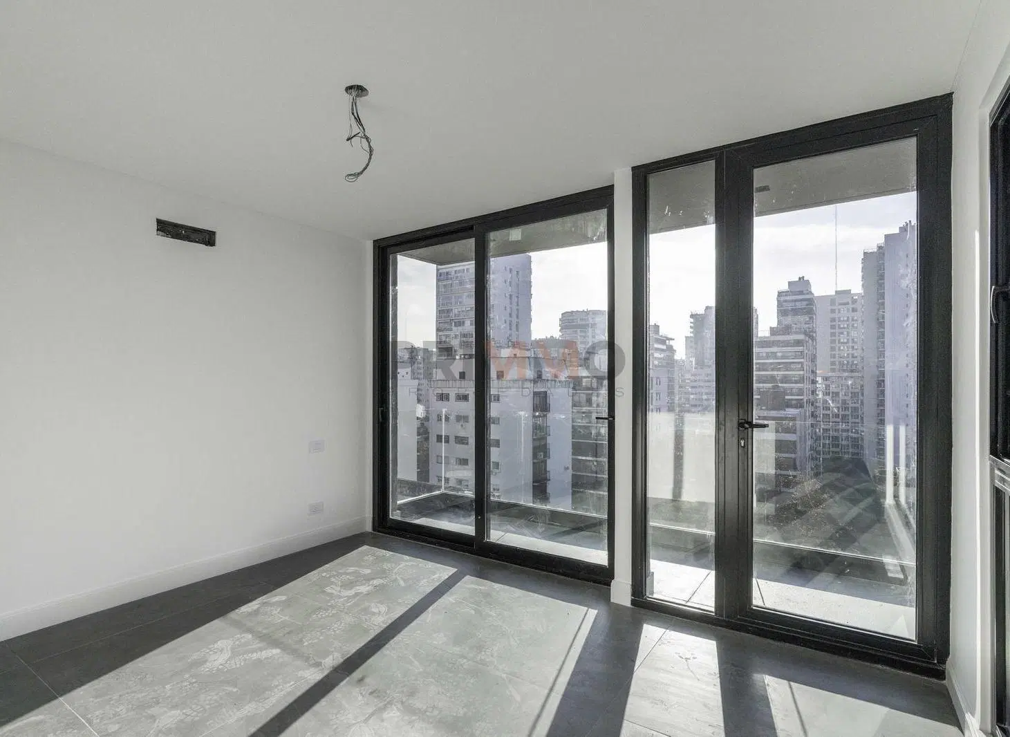 DEPARTAMENTO EN VENTA 2 AMBIENTES MAIOR PLAZA 3 DE FEBRERO - BELGRANO 2