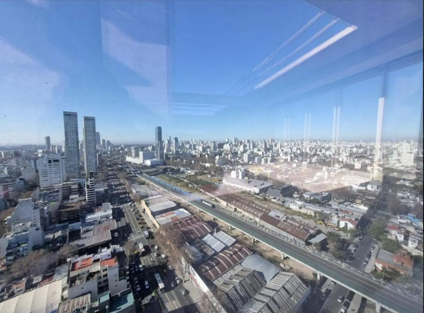 Alquiler o Venta  Oficina Premium Piso 27 Completo | Torre QIUB Palermo | 500 m² 2