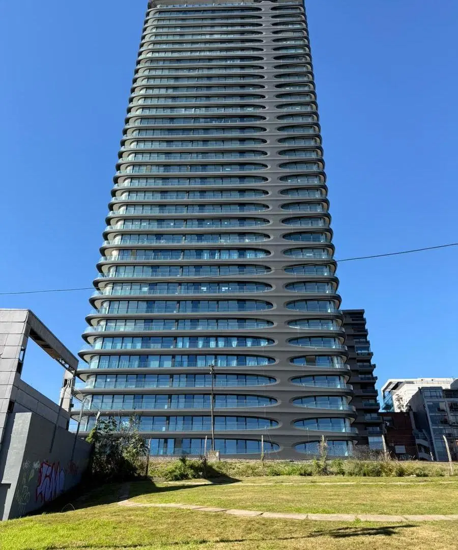 ALQUILER EN L'AVENUE LIBERTADOR | EXCLUSIVO DEPARTAMENTO A ESTRENAR | ARQUITECTURA DE ZAHA HADID 2