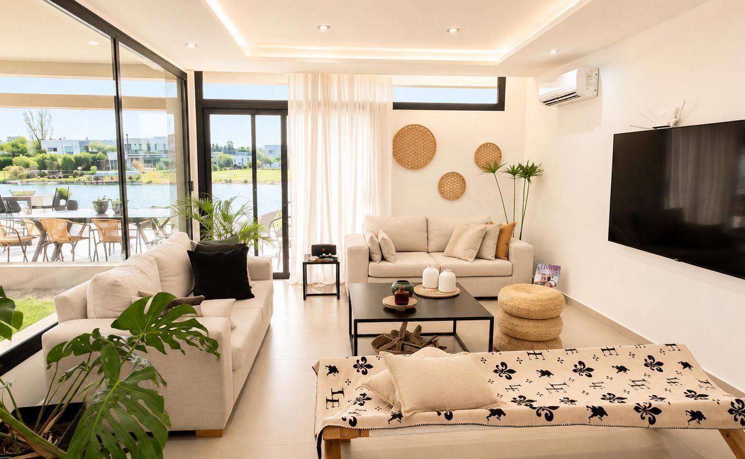 Foto de Casa en venta 5 ambientes en El Canton Escobar, imagen 1