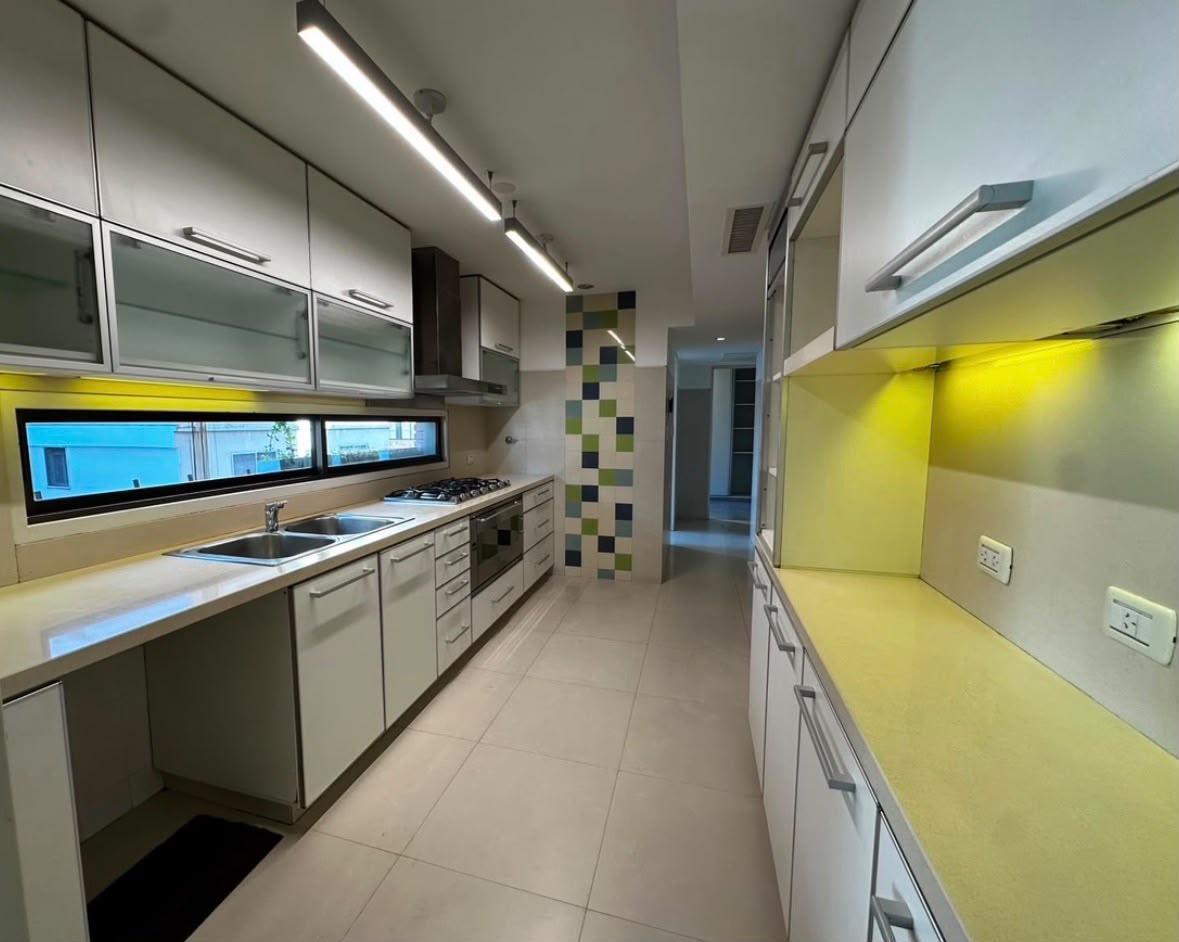 Foto de Alquiler Piso 180 m2 ,2 cocheras , amenities ,Casa del Angel, imagen 1