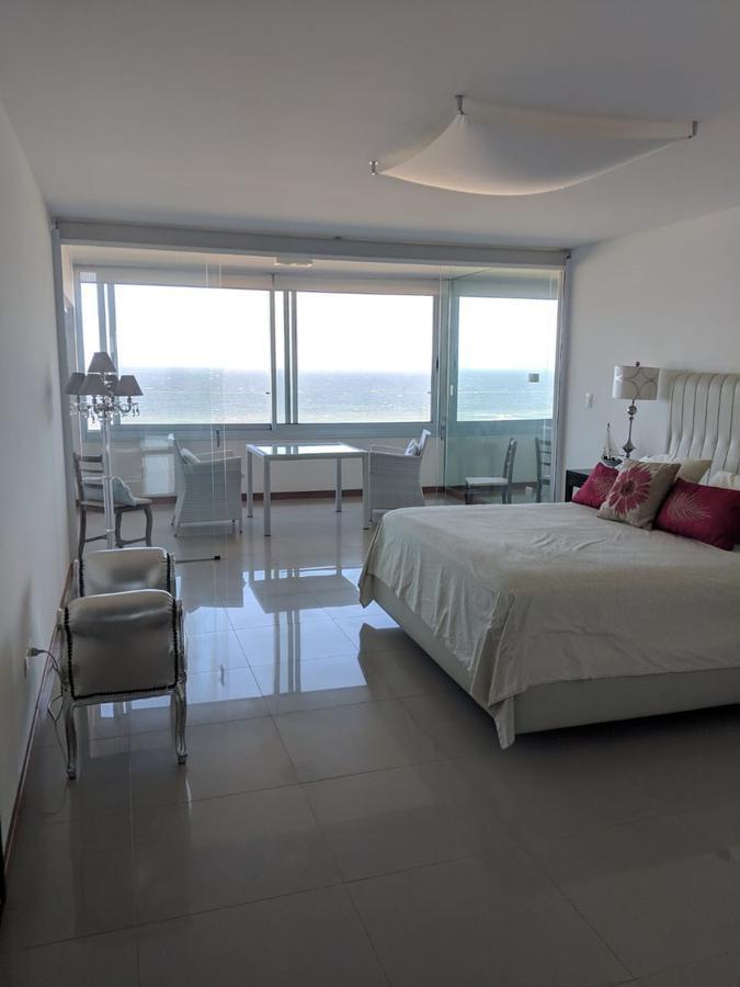 Foto de TIBURON III - DEPARTAMENTO DE CATEGORIA - PUNTA DEL ESTE, imagen 2