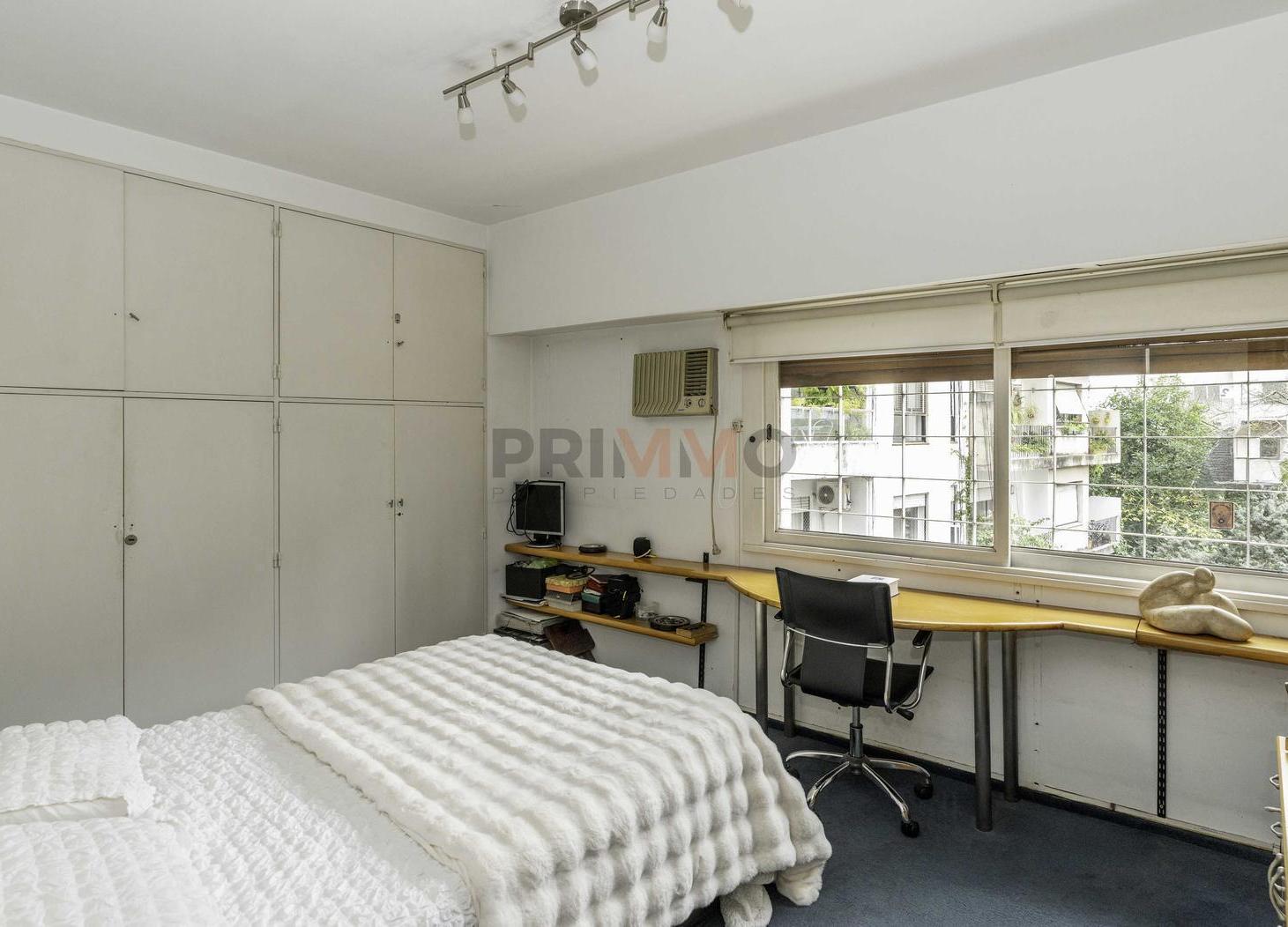 Foto de VENTA DEPARTAMENTO CINCO AMBIENTES MAS DEPENDENCIA ZONA EMBAJADAS, imagen 4