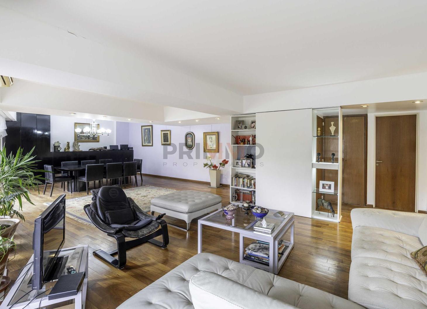 Foto de VENTA DEPARTAMENTO CINCO AMBIENTES MAS DEPENDENCIA ZONA EMBAJADAS, imagen 1