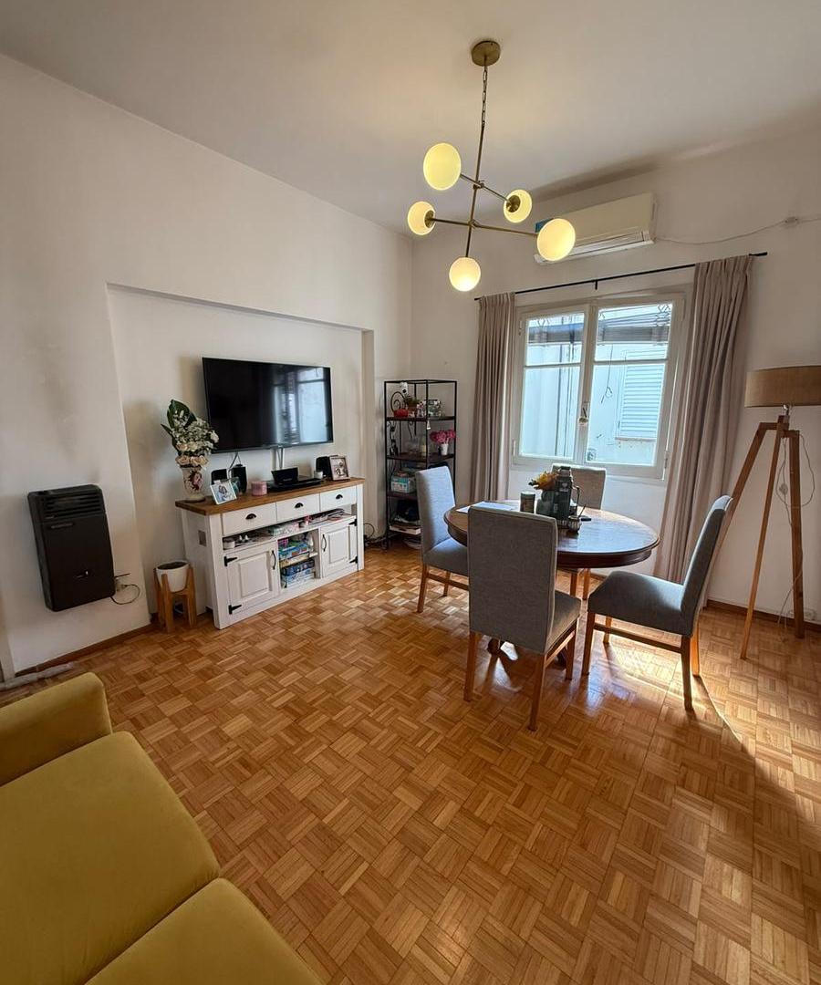 Foto de VENTA DEPARTAMENTO 3 AMBIENTES RECICLADO A NUEVO – AMPLIO Y LISTO PARA, imagen 1