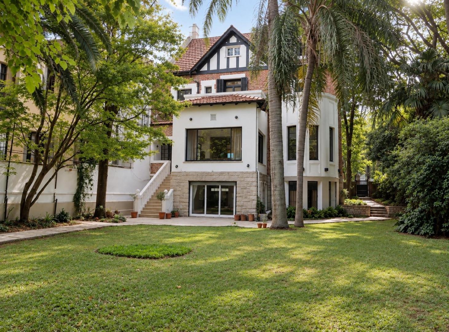 Foto de Casa - Barrio Vicente López - 650m2 - 4 cocheras - Terreno 1000 m2, imagen 4