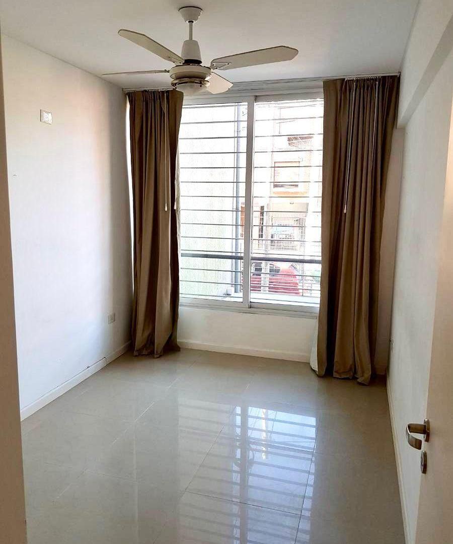 Foto de ALQUILER DEPARTAMENTO 2 AMBIENTES CON COCHERA - SAN ISIDRO, imagen 5