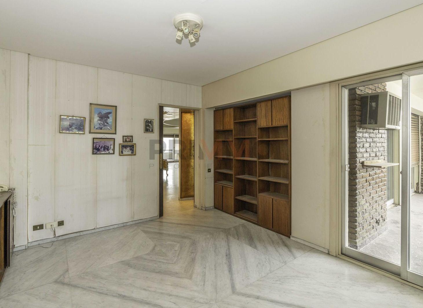 Foto de VENTA PISO 5 ambientes a reciclar 2 COCHERAS EN BELGRANO - full, imagen 3