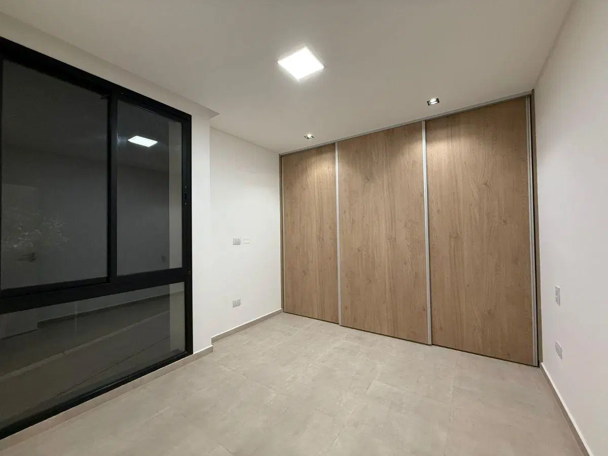 Casa de 4 dormitorios en VENTA en Campo Chico. A estrenar! Asador 5
