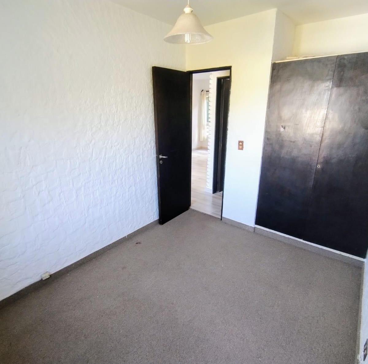 Departamento en Venta Dos Dorm. Al Frente - Cerrito 53 3