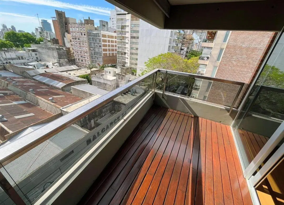 Departamento en alquiler dos dormitorios con cochera - Balcarce 75 2