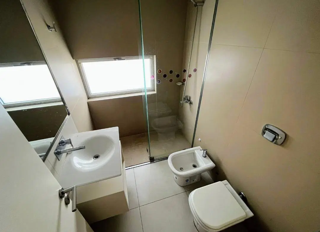 Departamento en alquiler dos dormitorios con cochera - Balcarce 75 3