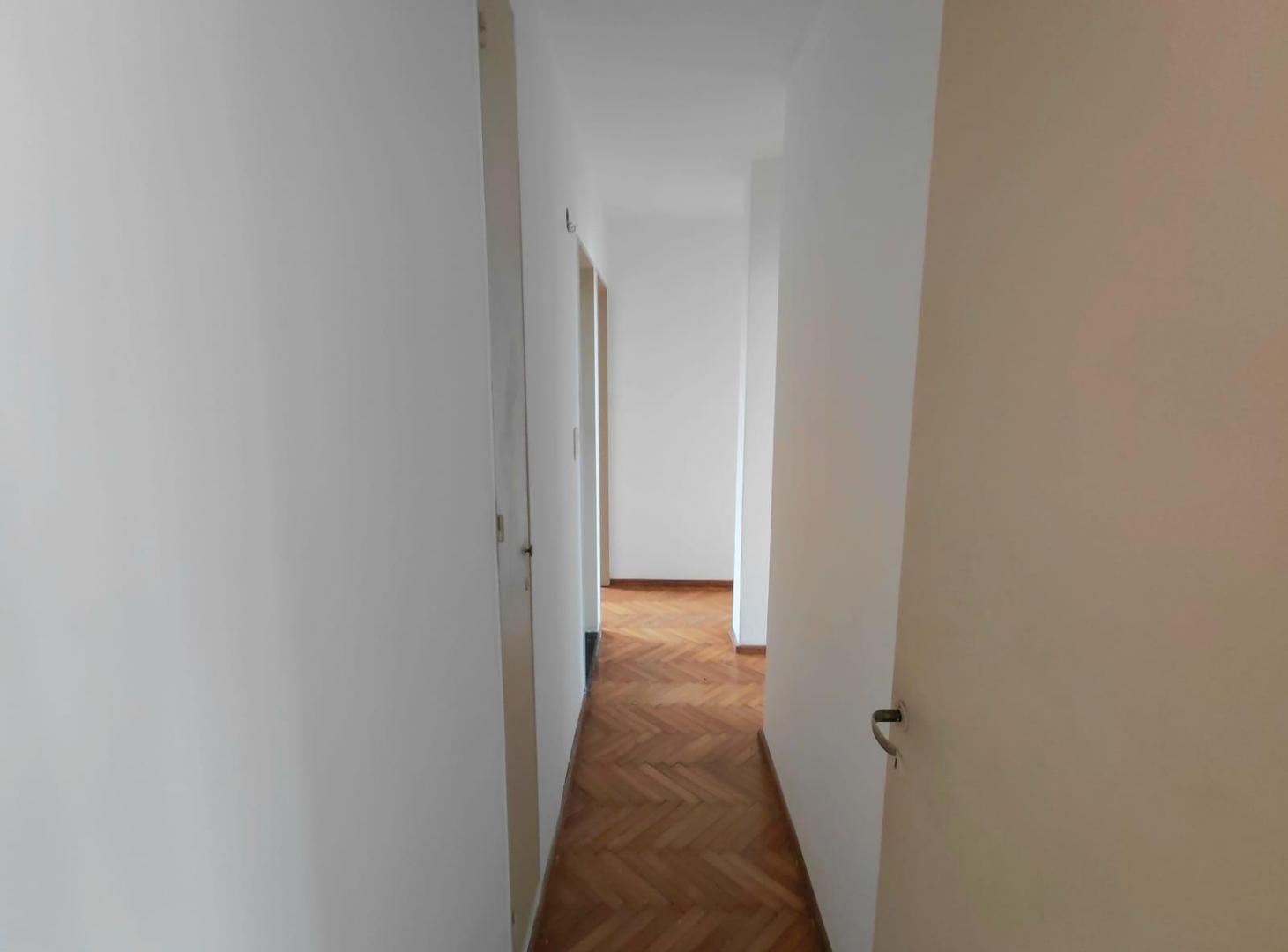 Foto de Departamento en alquiler tres dormitorios con balcón contra frente, imagen 3