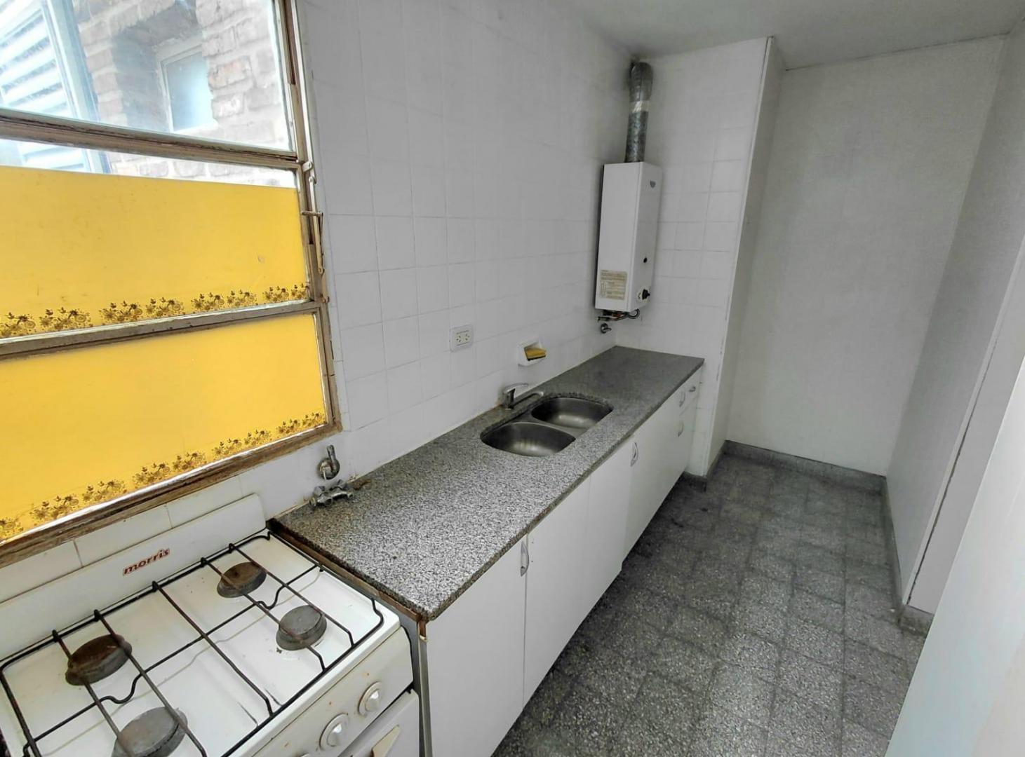 Foto de Departamento en alquiler tres dormitorios con balcón contra frente, imagen 4