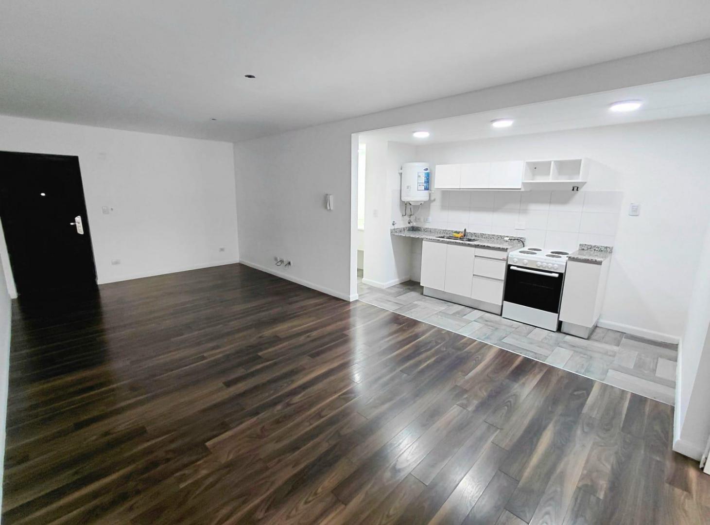 Foto de Departamento en alquiler un dormitorio al frente con balcón - Santa Fe, imagen 3