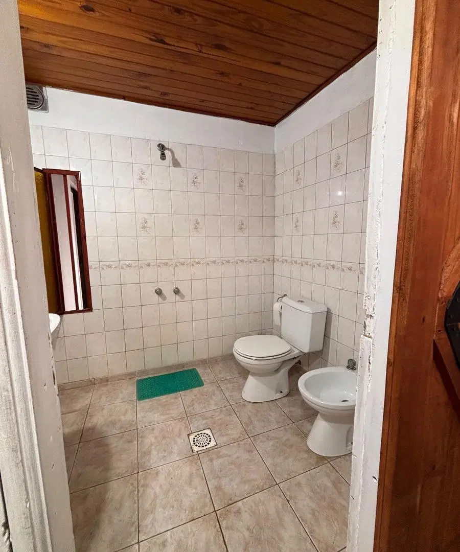 Casa tipo PH en 147 68 y 69, un/dos dormitorio apto banco 3