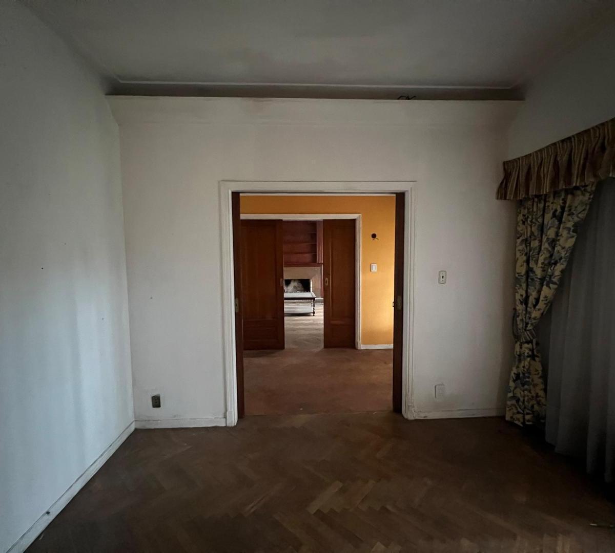 Venta Casa en Centro de Hurlingham 3