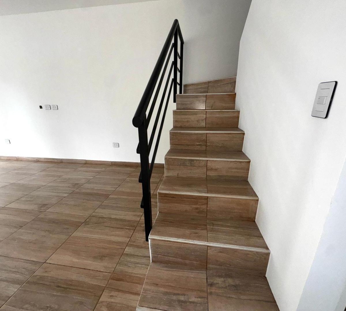Duplex 3 Ambientes con Cochera Castelar Apto Credito 1