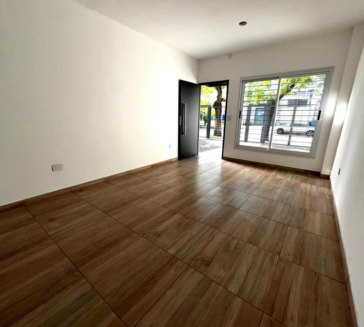 Duplex 3 Ambientes con Cochera Castelar Apto Credito 5