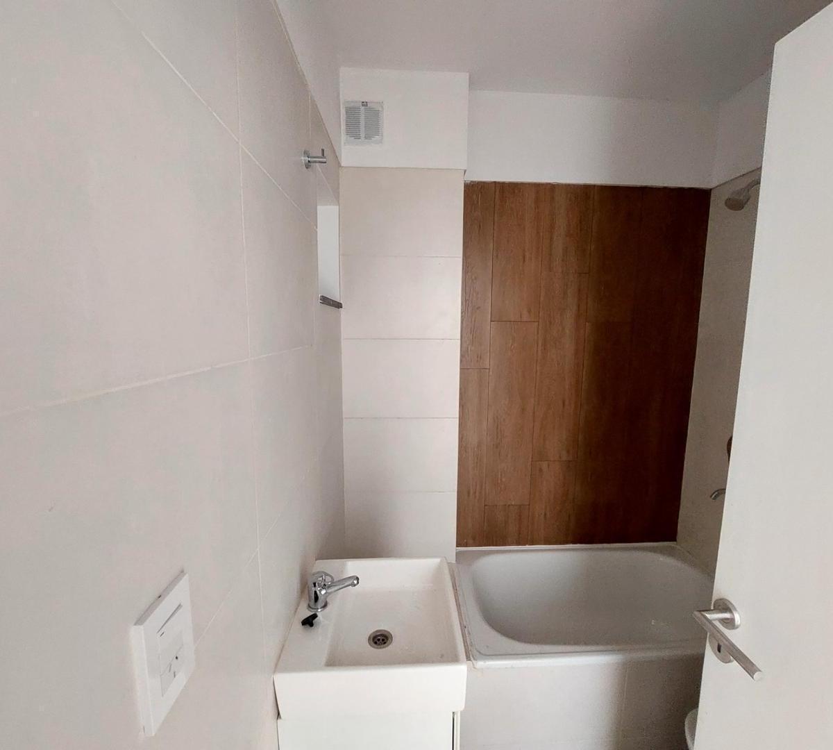 Venta Departamento 3 Ambientes Castelar 4