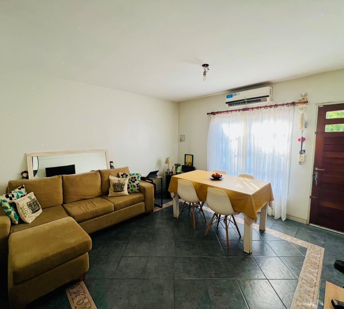 Triplex en Venta en Ituzaingo Norte 4