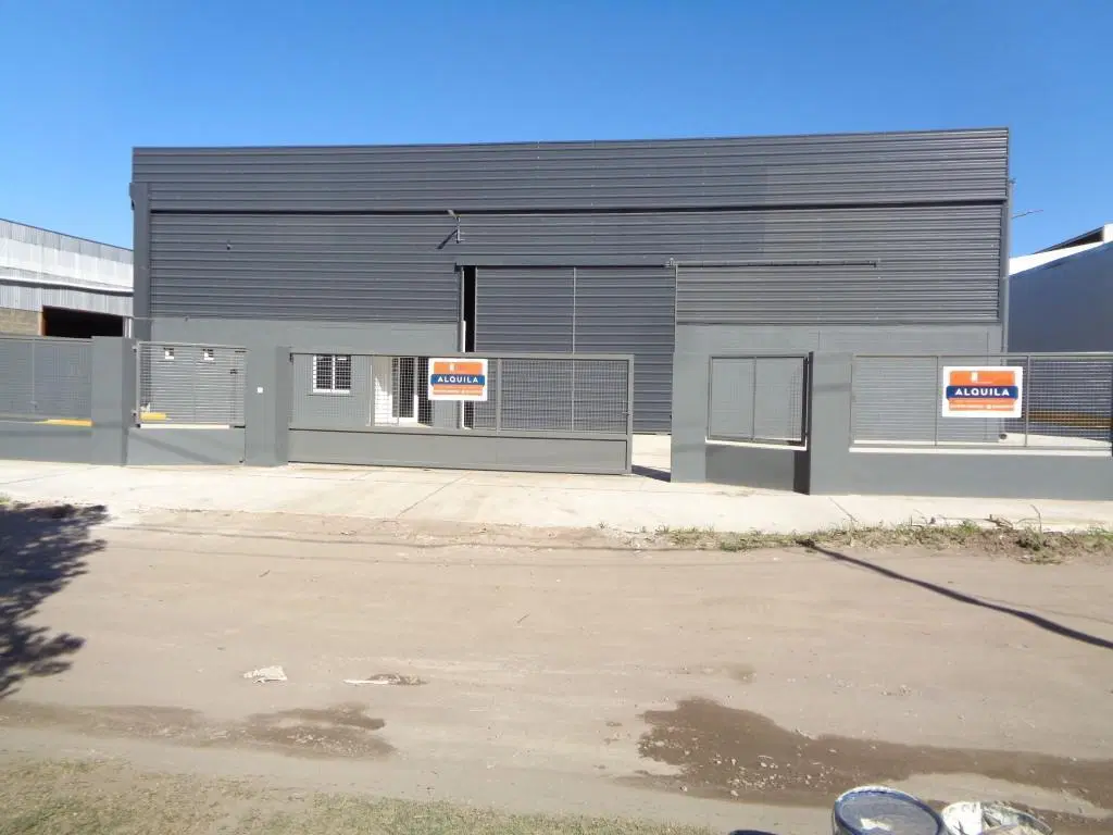 Barrio Los Boulevares - Excelente Galpón Depósito, Nuevo a Estrenar de 542 m2 Cubiertos, Amplio con 5