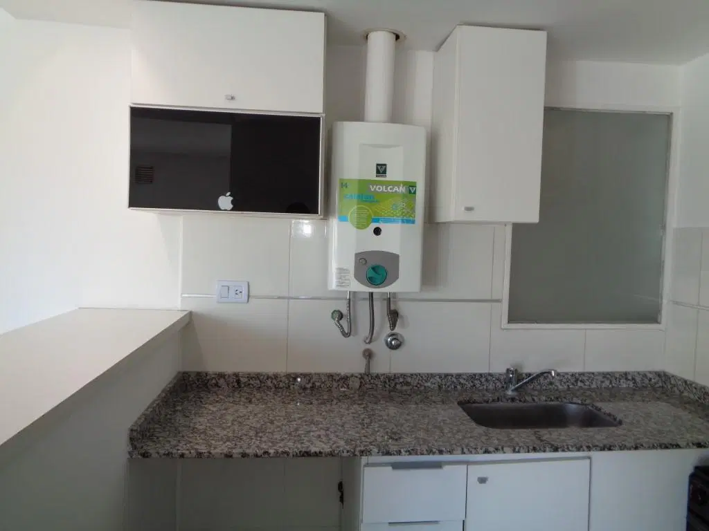 Barrio San Martín - Departamento Externo de Categoría de 1 Dormitorio, Amplio y Luminoso con Balcón 5