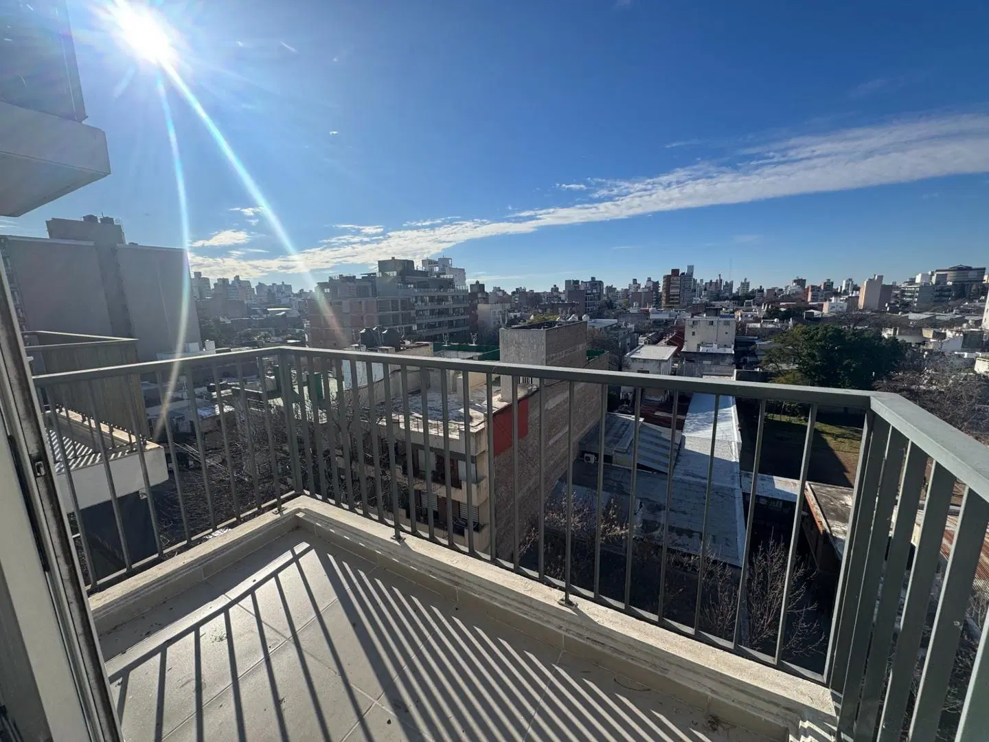 Excelente departamento de 1 dormitorio + cochera 2