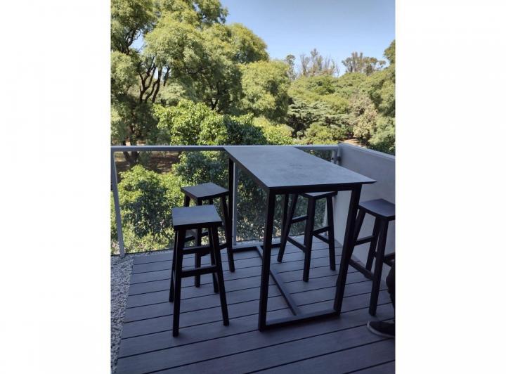 ALQUILER  FRENTE AL PARQUE- PELLEGRINI 2682 PISO EXCLUSIVO CON COCHERA 1