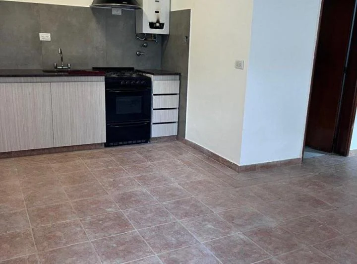 CASA INTERNA ZONA PUERTO NORTE 4