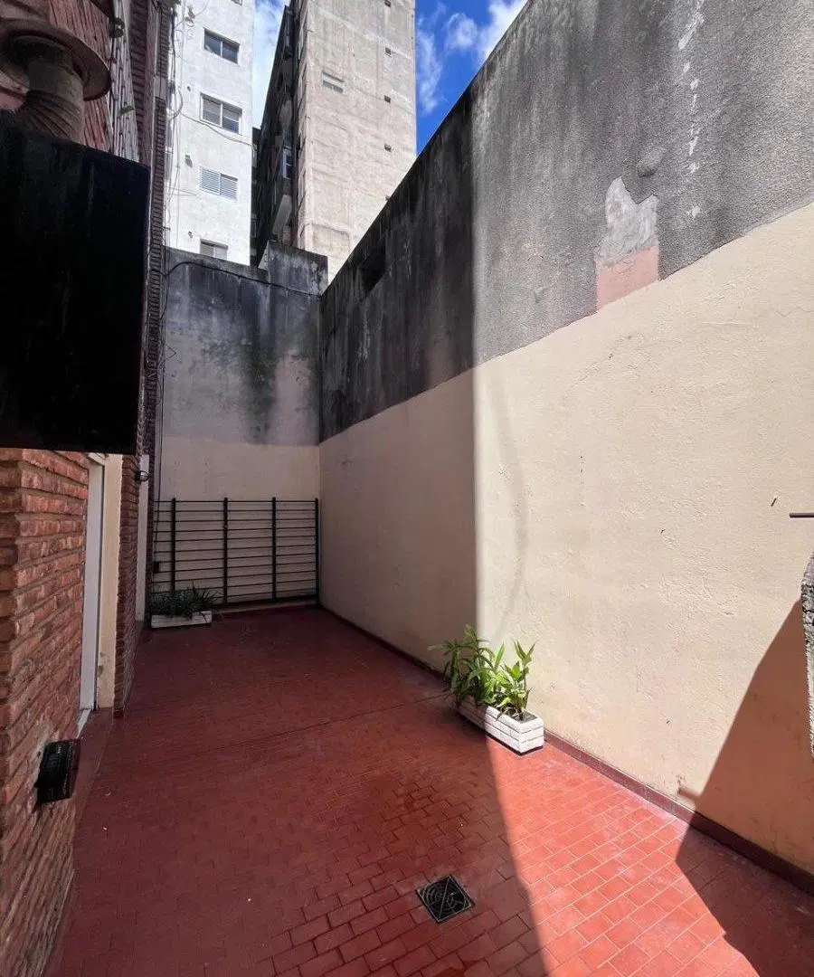 ESPAÑA 1660 Y PELLEGRINI CON PATIO 5