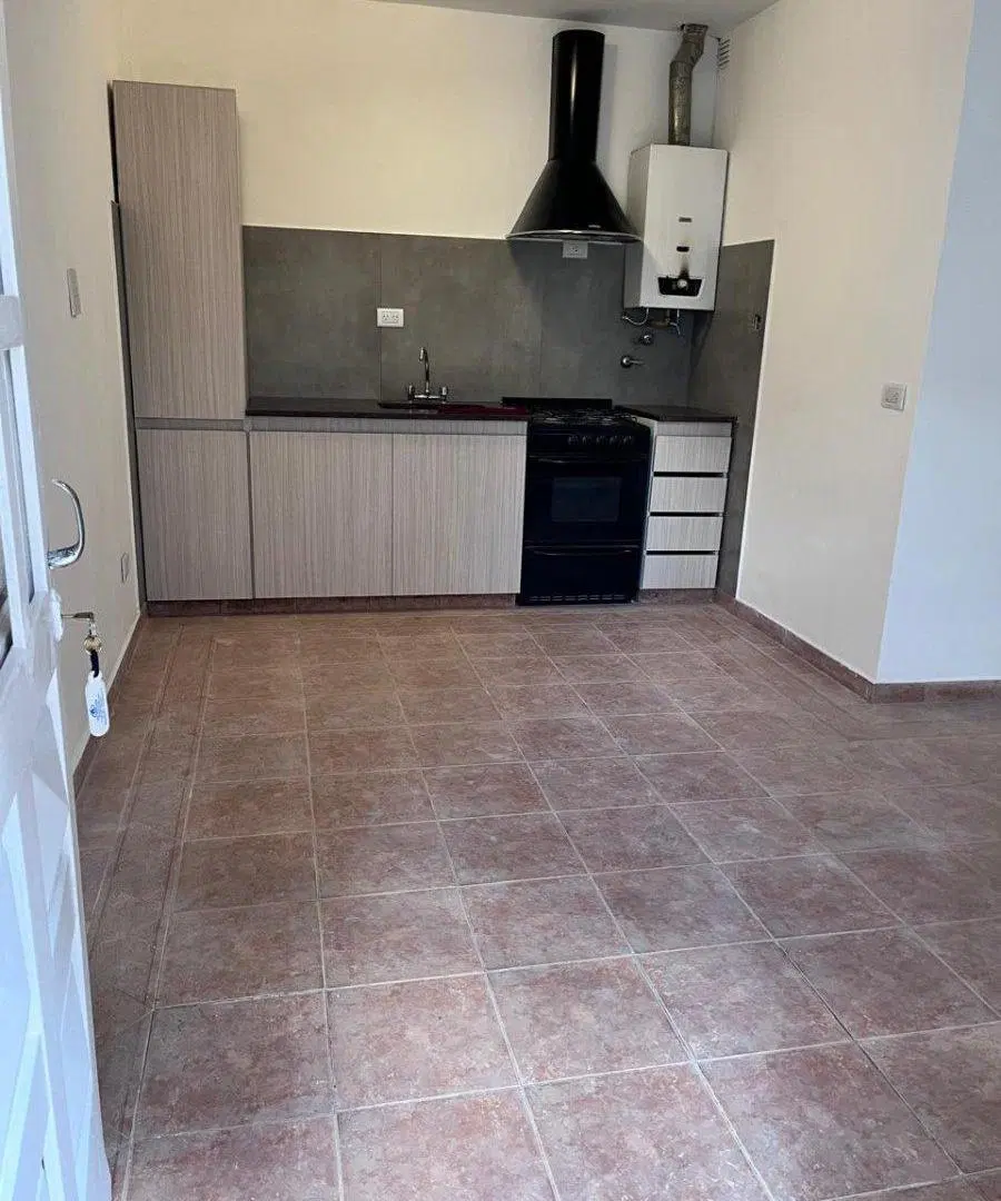 CASA INTERNA ZONA PUERTO NORTE 8