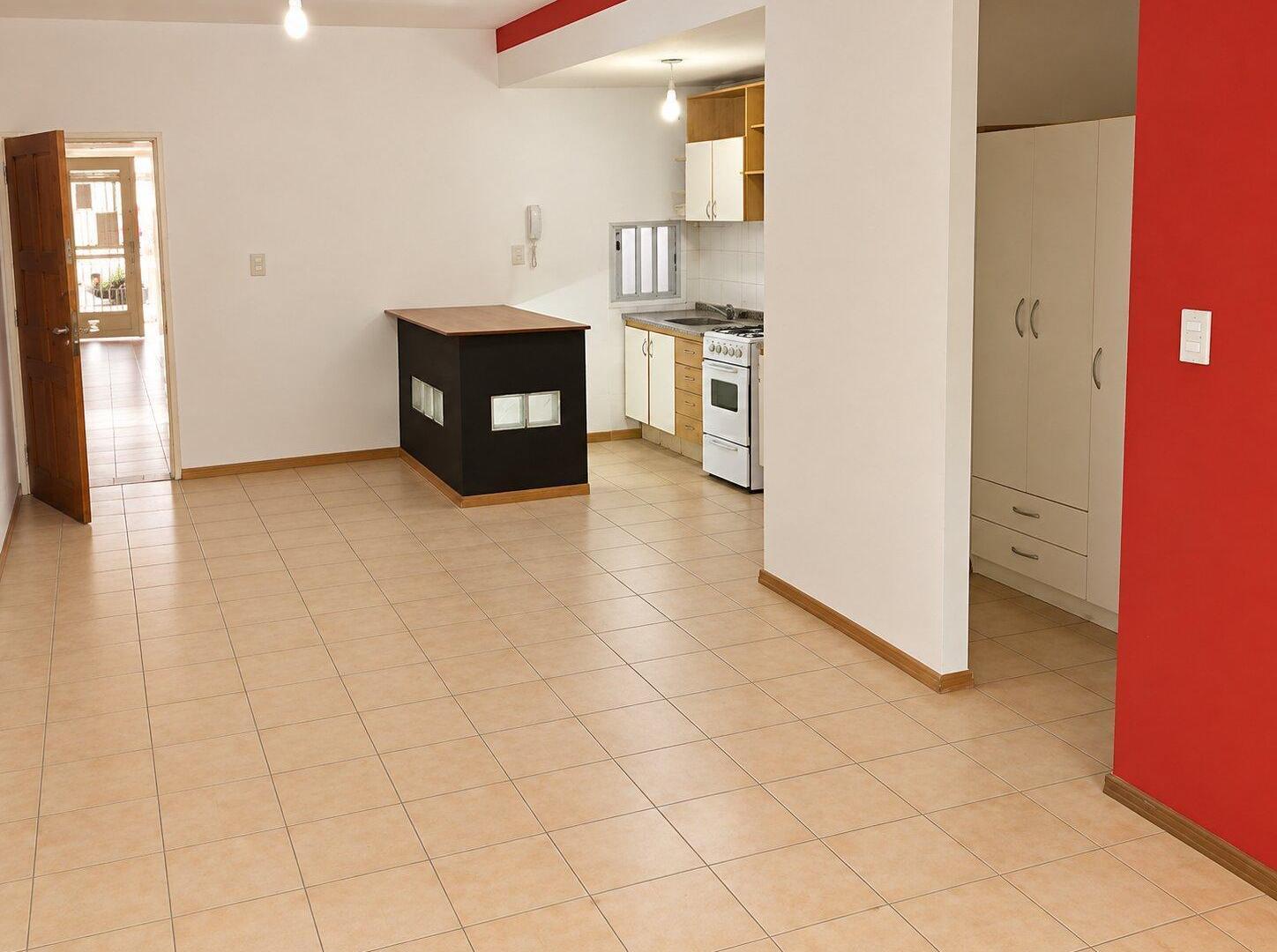 Foto de COCHABAMBA 70 - MONOAMBIENTE CON PATIO, imagen 1