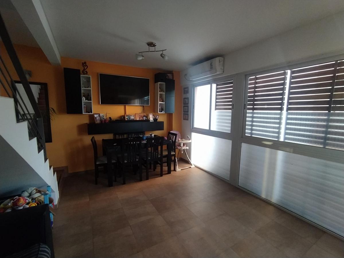 Departamento 2 Ambientes y 1/2 con Cochera - Gran Ubicación 2